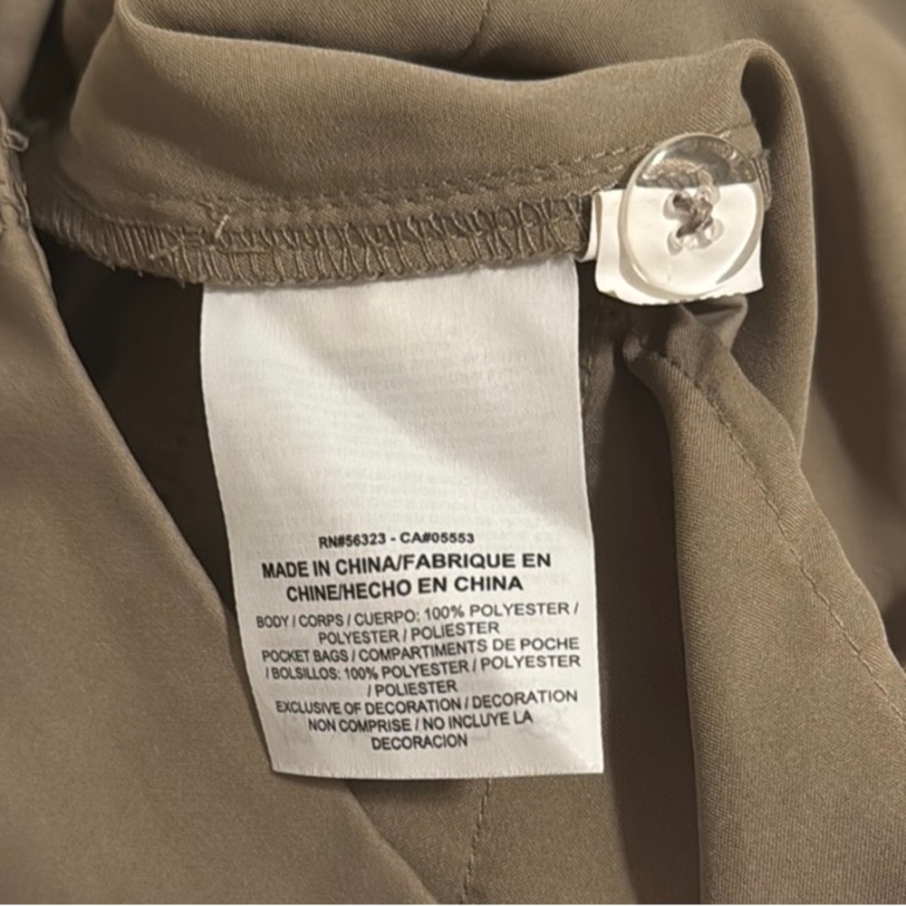 Nike Golf Tan Women’s Golf Athletic 4”Shorts Size 2 - Picture 5 of 6